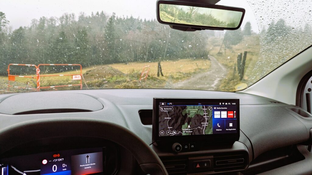 4wd by dangel 9 - notre essai 4wd by automobiles dangel : l’utilitaire qui monte aux arbres