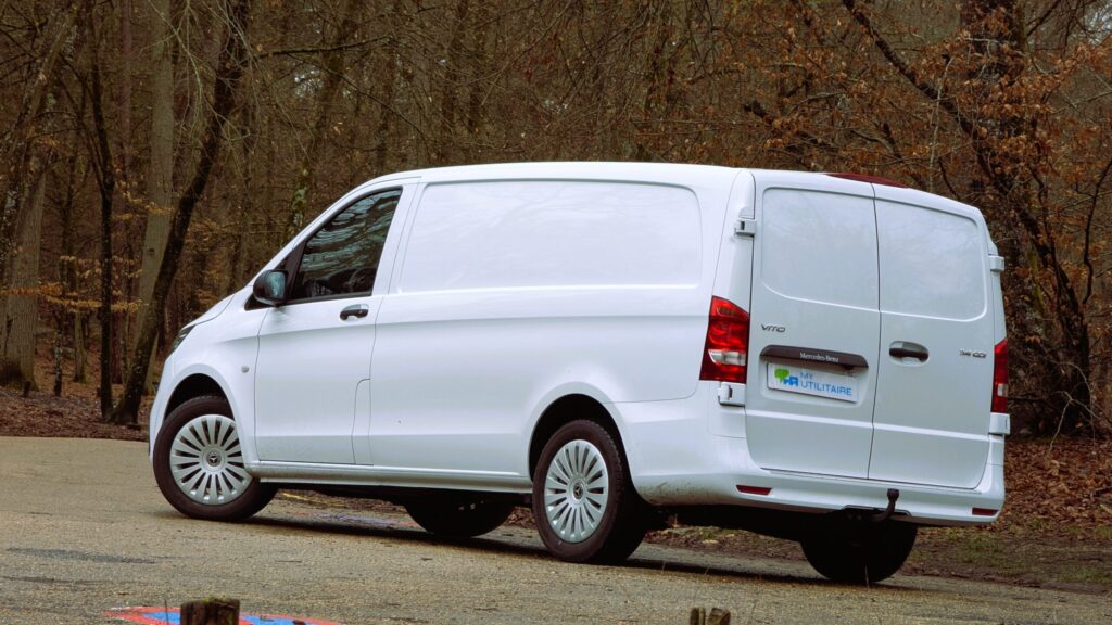 Essai mercedes vito 114 cdi myutilitaire c julien marcos 4 - essai mercedes vito fourgon 114 cdi compact : un modèle d’accès pas au rabais 