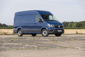 Original 41045 crafter award win - le volkswagen crafter élu meilleur grand fourgon lors des van reviewer awards 2026!