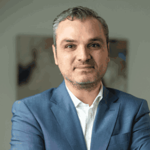 43915 - kia europe nomme erhan eren directeur de la division pbv : un pas significatif pour la mobilité commerciale