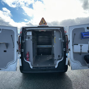 Kia france orange pv5