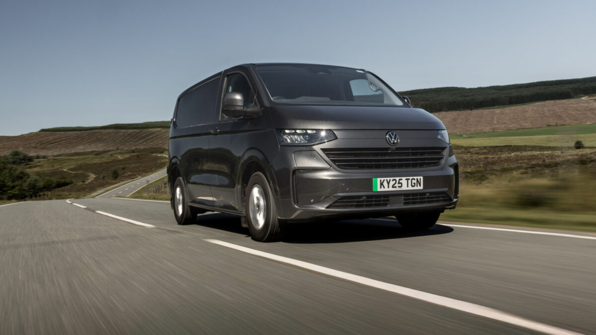 Original 41176 van driver safety - systèmes d’aide à la conduite : une sécurité accrue pour les conducteurs d’utilitaires