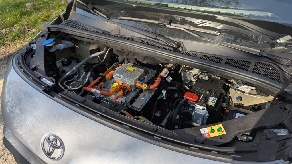 Pxl 20260320 145142649 - essai toyota proace city ev : le petit utilitaire électrique qui s’impose chez les pros