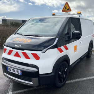 Amenagement kia pv5 cargo orange - kia pv5 cabine approfondie : l’utilitaire électrique qui réinvente la polyvalence pro