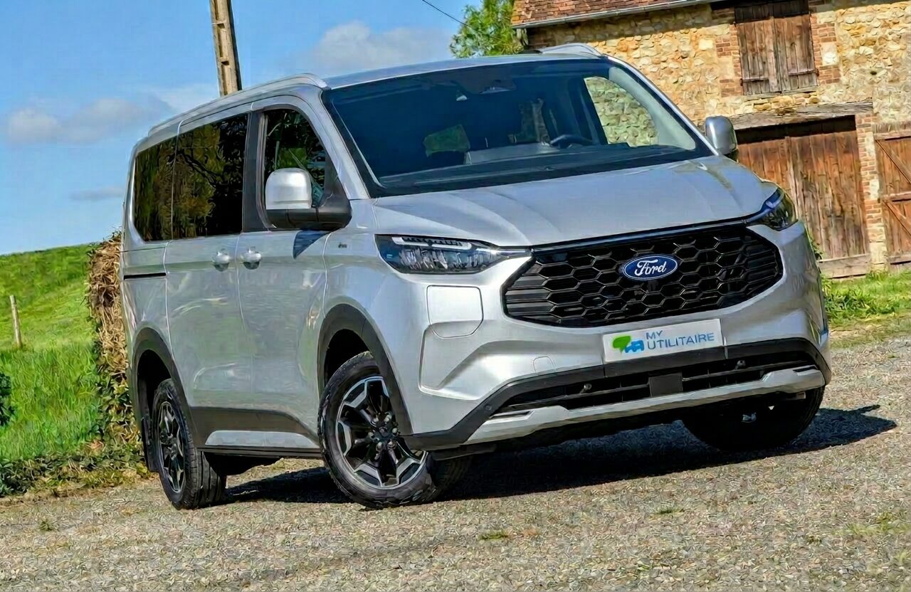 Essai ford tourneo custom h1 340 l1 phev : le chaînon manquant?