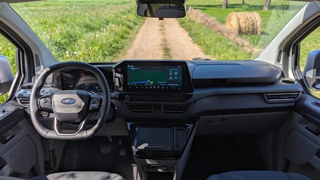Essai ford transit custom phev planche - essai ford tourneo custom h1 340 l1 phev : le chaînon manquant?