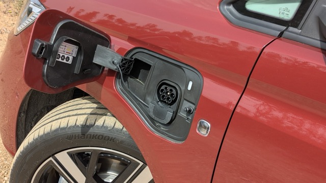Essai volkswagen caddy cmarcospxl 20260421 151120247 moyenne - essai volkswagen caddy ehybrid 150 dsg6 : un hybride rechargeable vraiment efficient