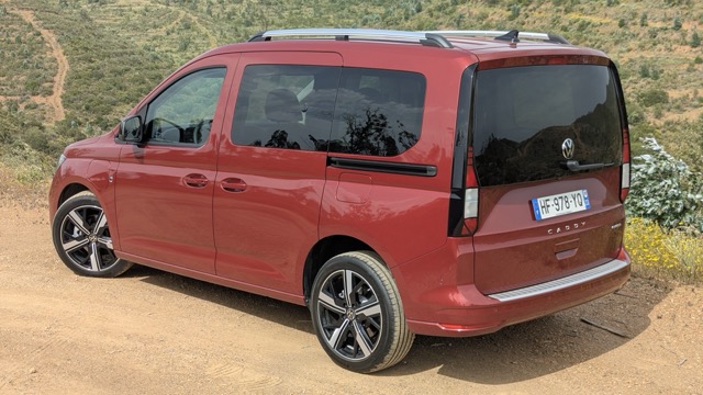 Essai volkswagen caddy cmarcospxl 20260421 151147450 moyenne - essai volkswagen caddy ehybrid 150 dsg6 : un hybride rechargeable vraiment efficient