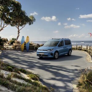 A32e49b25ea504cc79809e6f8fd46266 2098x1659 1 - le nouveau caddy de volkswagen : un incontournable rénové pour artisans et familles