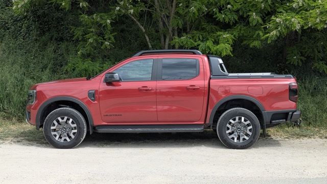 Essai ford ranger phev wildtrak c julien marcospxl 20260502 121821450 moyenne - essai ford ranger phev 281 ch 4wd double cabine : un pick-up de référence malmené par la taxation française