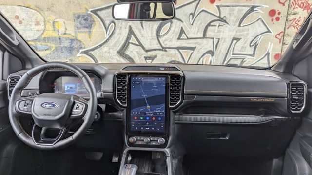 Essai ford ranger phev wildtrak c julien marcospxl 20260502 122144696 moyenne - essai ford ranger phev 281 ch 4wd double cabine : un pick-up de référence malmené par la taxation française