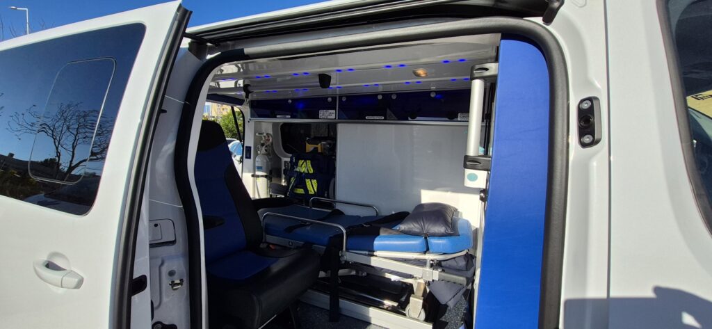 20260316_091153 20260316 091153 - ambulance électrique : qinomic livre le premier rétrofit du transport sanitaire