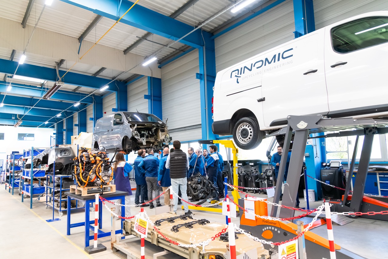 Qinomic : l’entreprise qui veut bâtir une nouvelle industrie automobile sans fabriquer de voitures neuves