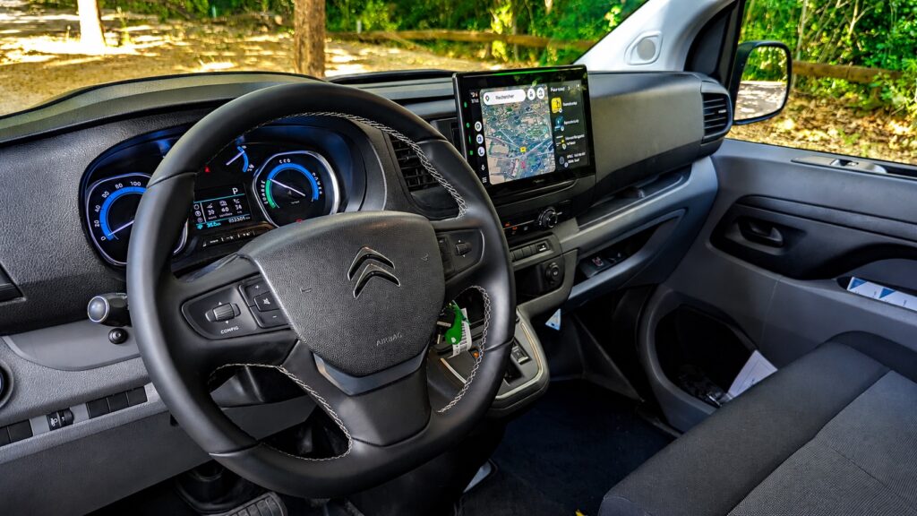Jumpy qinomic 3 Jumpy qinomic 3 - essai qinomic qi-tech : au volant des renault trafic et citroën jumpy rétrofités