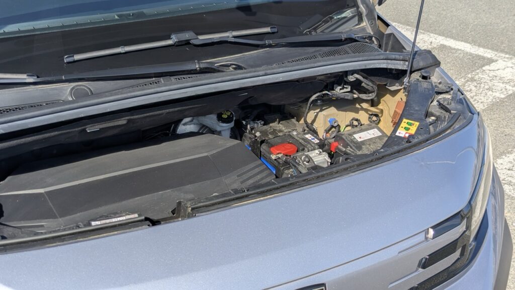 Peugeot partner ev 2026 - 12 Peugeot partner ev 2026 12 - essai peugeot e-partner restylé : le 100% électrique est-il devenu un meilleur investissement qu'un diesel?