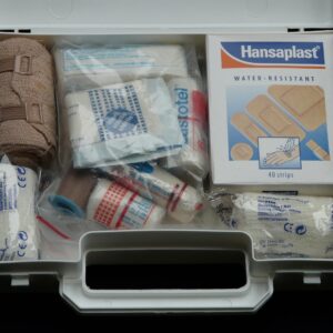 Hans first aid kit 62643 - la trousse de secours est-elle obligatoire dans un véhicule utilitaire?